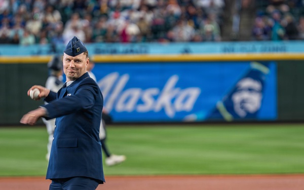 Mariners Salute to Armed Forces Night 2026