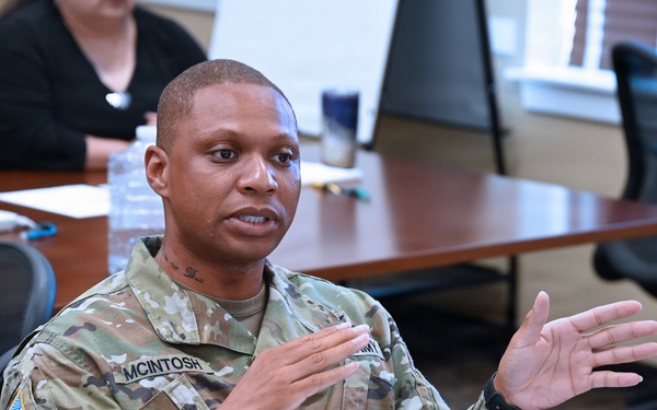 MICC Contracting Leader Course provides insight to future leaders