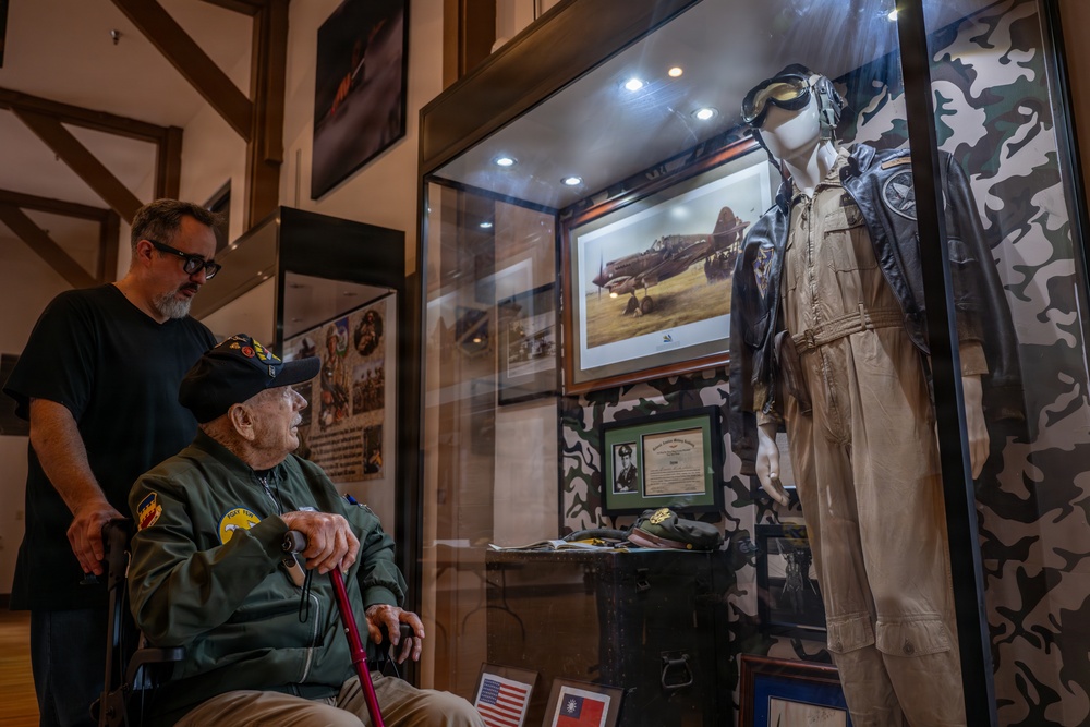 WWII fighter pilot reflects on Air Force heritage at Moody Air Force Base