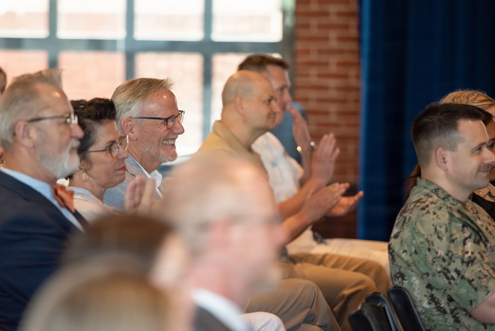 Senior Chief Musician Amanda Cline Retires after 20 Years