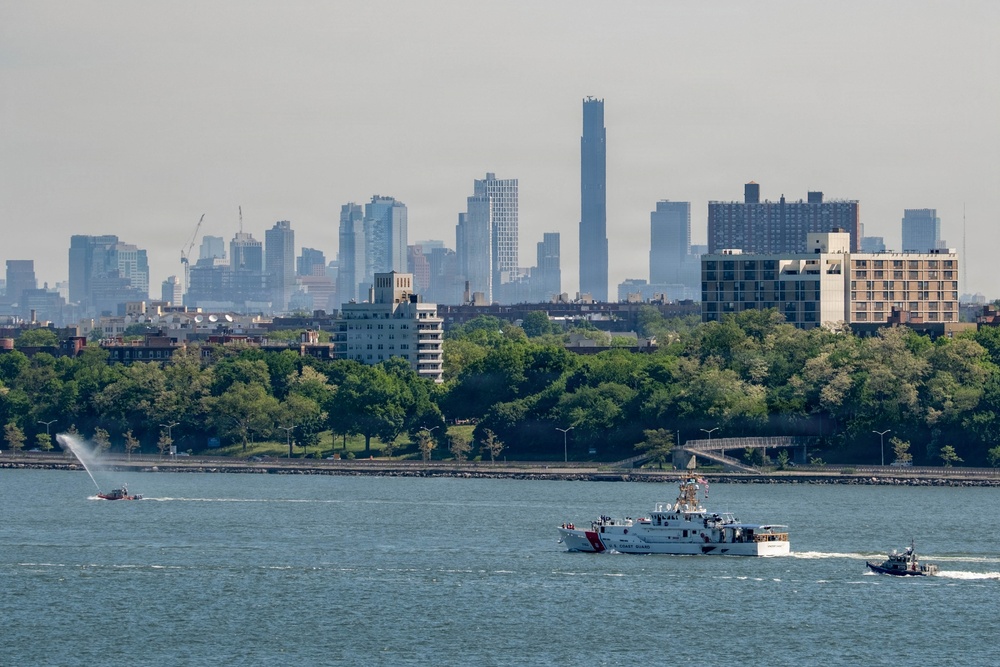 USCGC Vincent Danz sailing