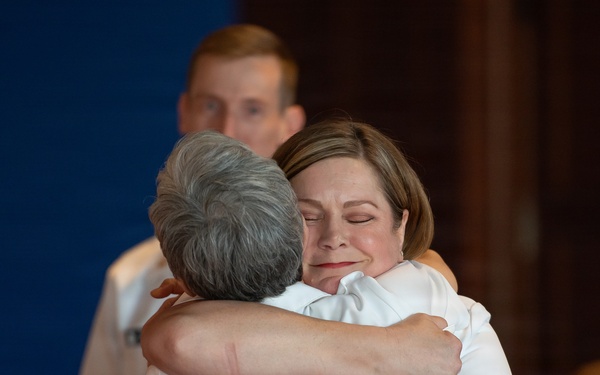 Senior Chief Musician Amanda Cline Retires after 20 Years