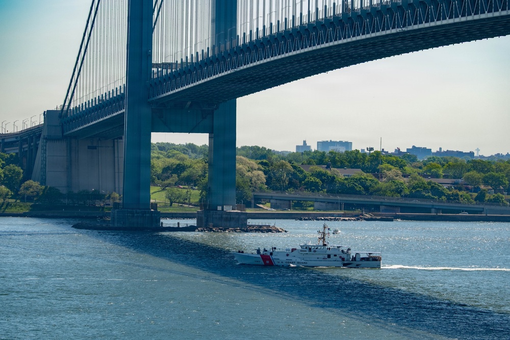 USCGC Vincent Danz under the Verrazano Bridge