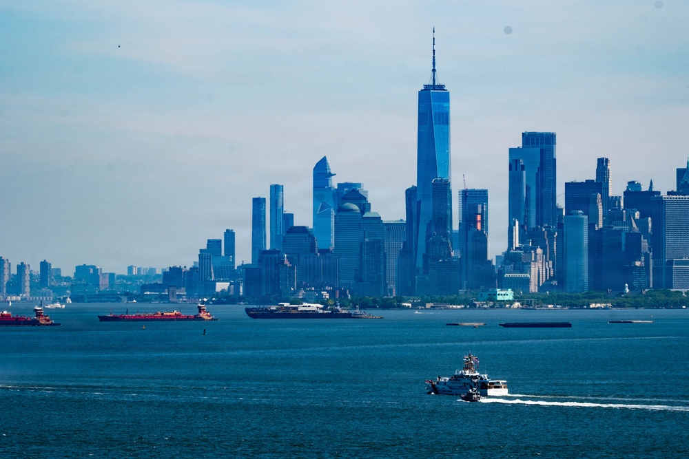 USCGC Vincent Danz sails towards New York City