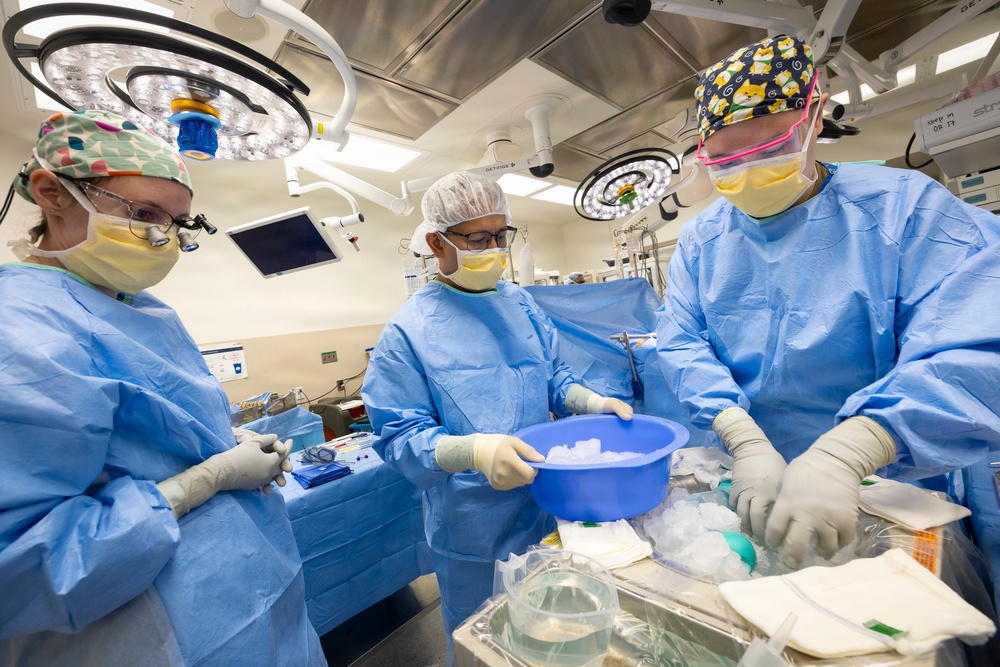 Paying It Forward: The Military Share Chain Comes Full Circle at Walter Reed