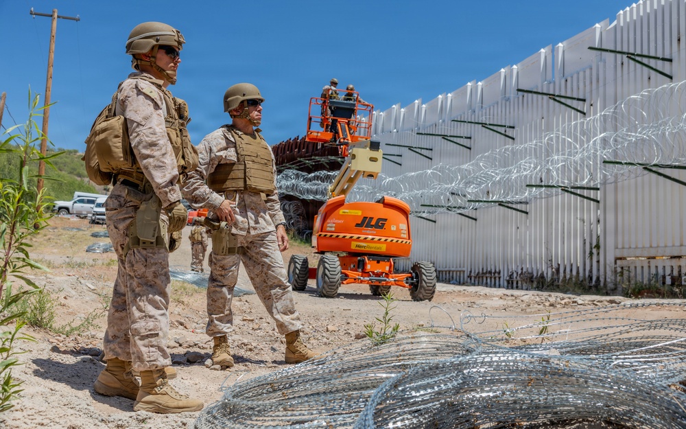 1st Marine Logistics Group leadership observes JTF-SB operations in Nogales