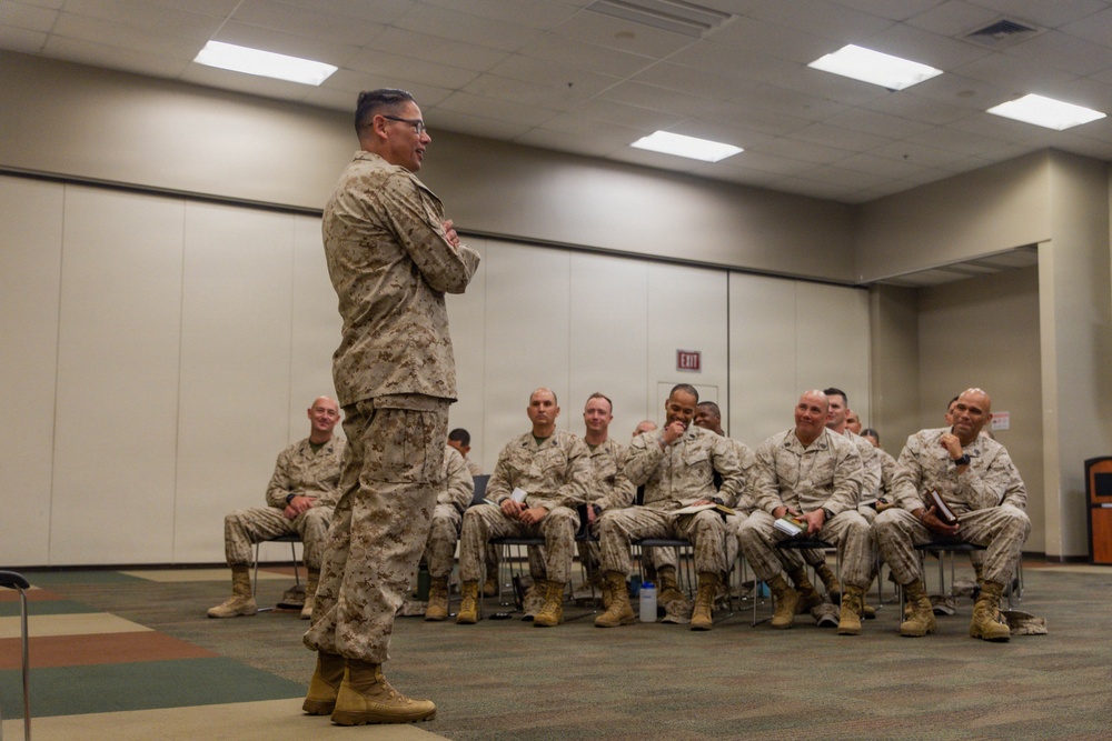USMC Sgt. Maj. Ruiz Visits the Combat Center