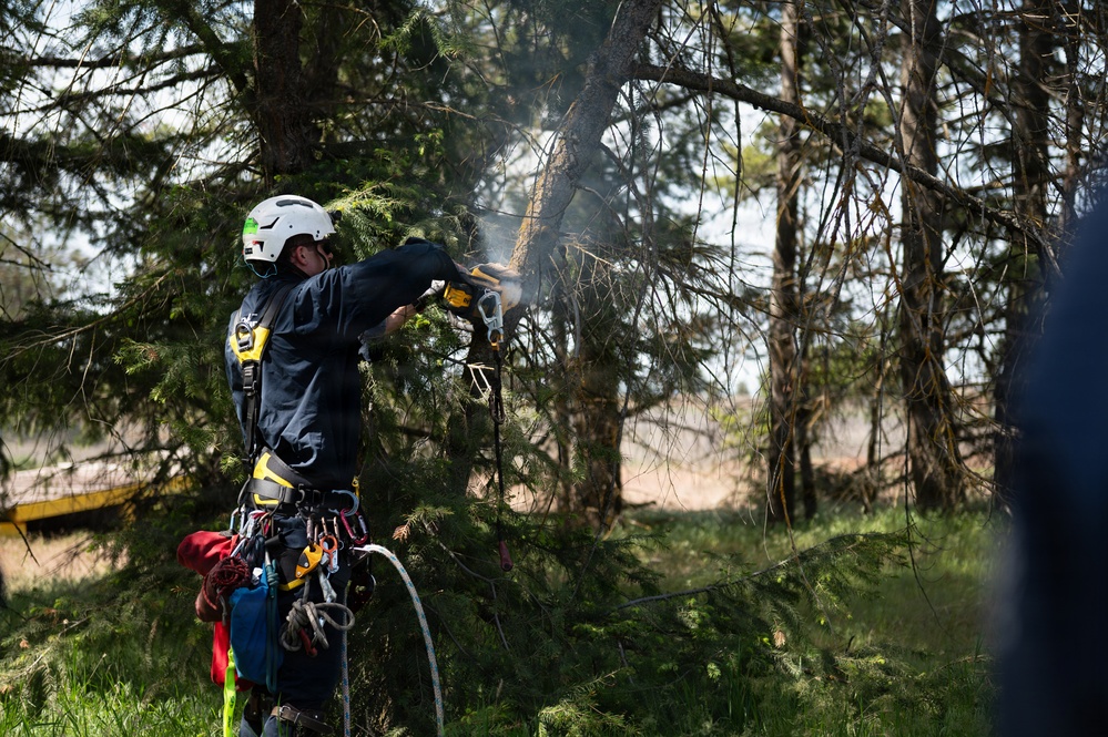 Fairchild AFB conducts major accident response exercise ahead of SkyFest 2026