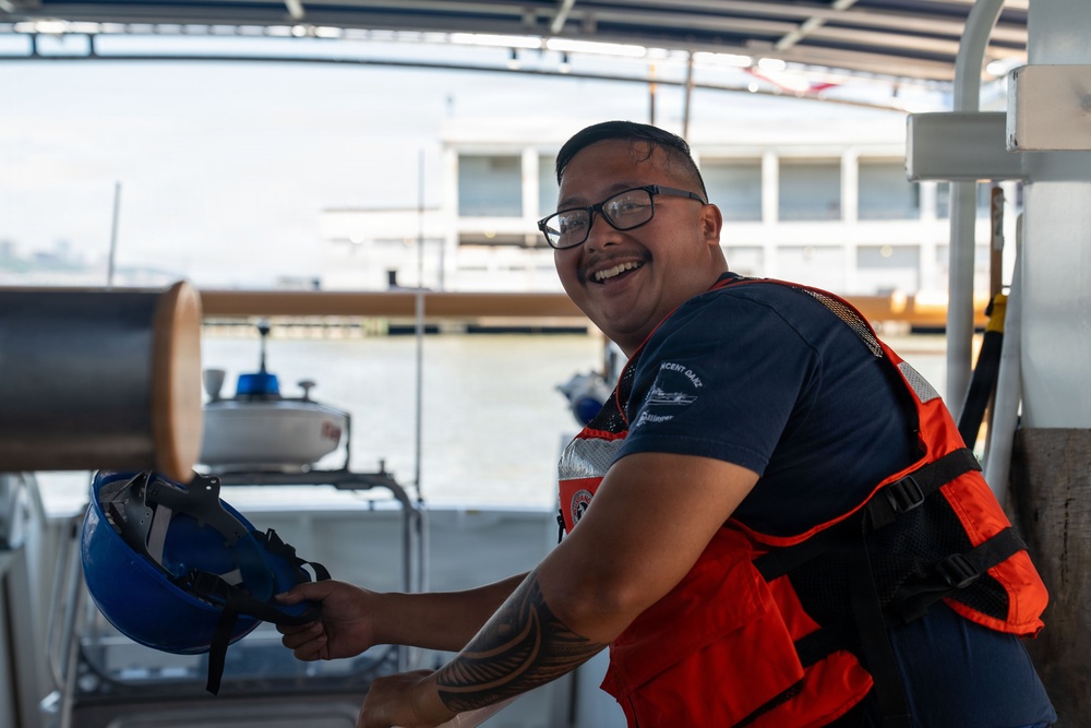 U.S. Coast Guard Cutter Vincent Danz arrives in New York City ahead of commissioning