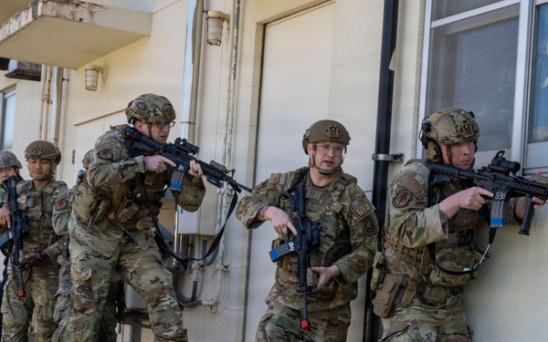 35th Fighter Wing conducts active shooter exercise