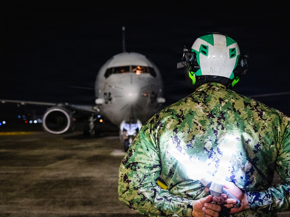 VP-26 Tridents Conduct Night Operations of a P-8A Poseidon