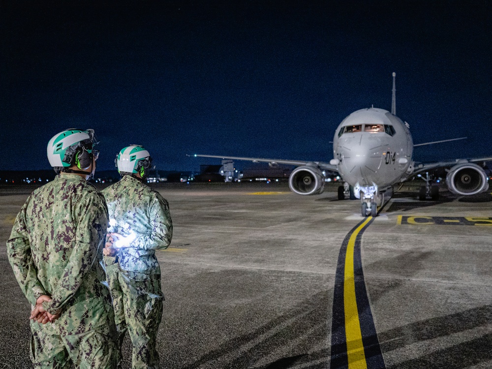 VP-26 Tridents Conduct Night Operations of a P-8A Poseidon