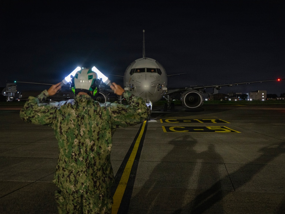 VP-26 Tridents Conduct Night Operations of a P-8A Poseidon