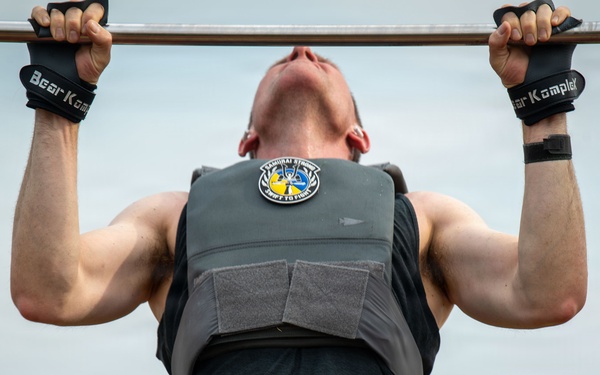 Airmen Compete in May Samurai Challenge: The Murph