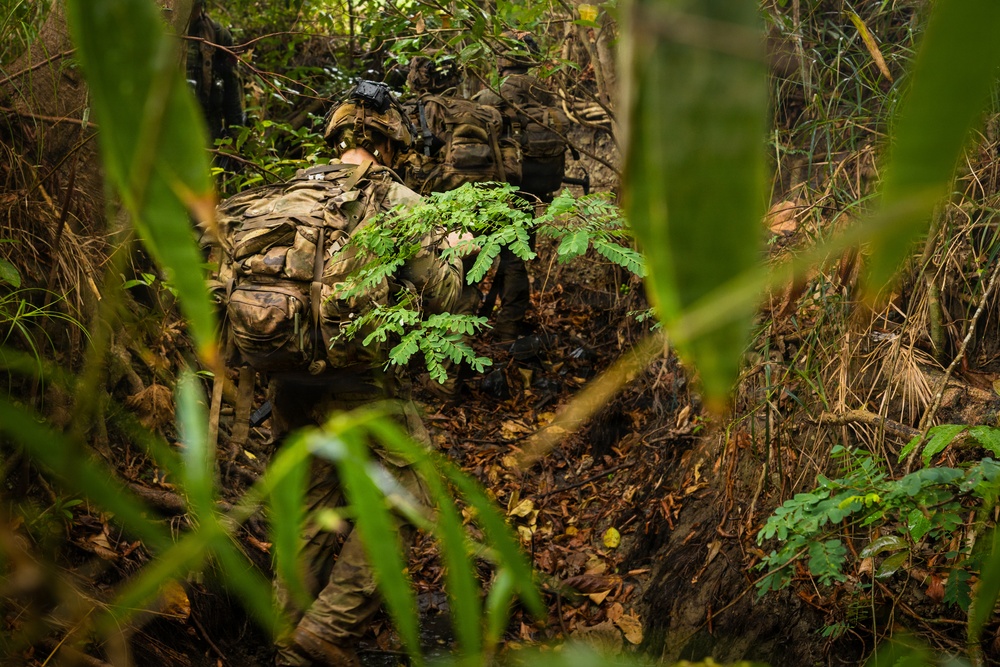 Salaknib 2026: U.S. and Philippine Forces Clear an Objective during JPMRC-X