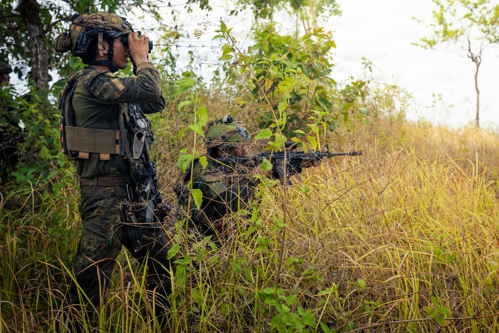 Salaknib 2026: U.S. and Philippine Forces Clear an Objective during JPMRC-X