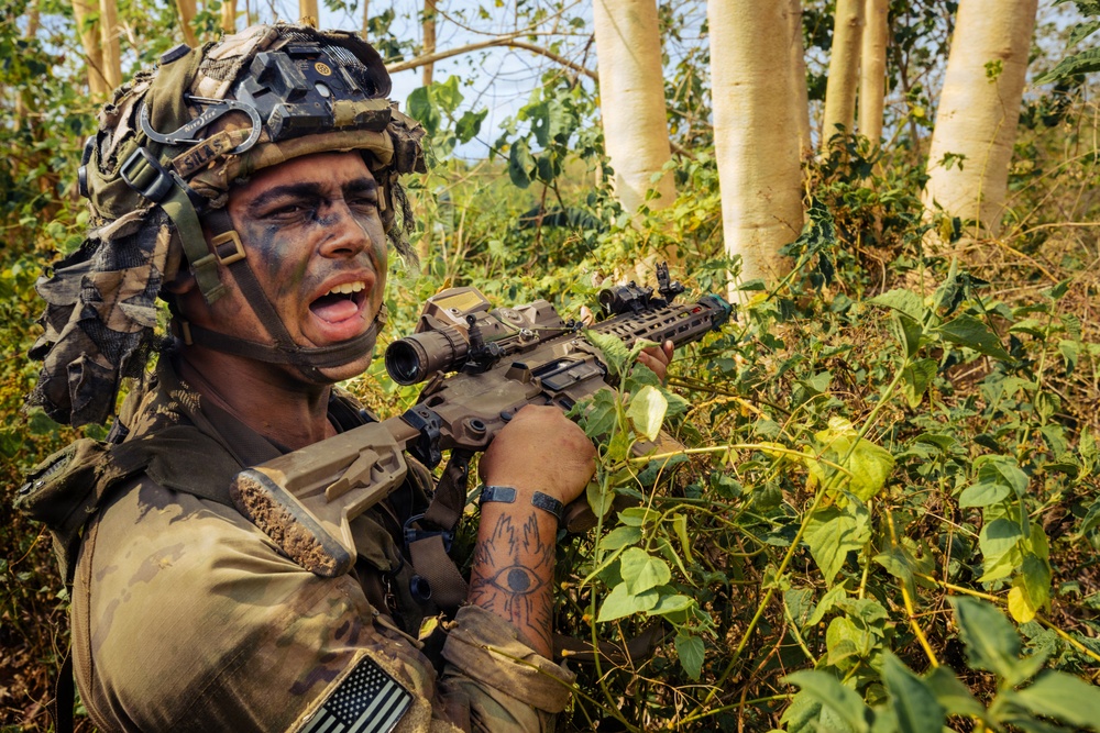Salaknib 2026: U.S. and Philippine Forces Clear an Objective during JPMRC-X