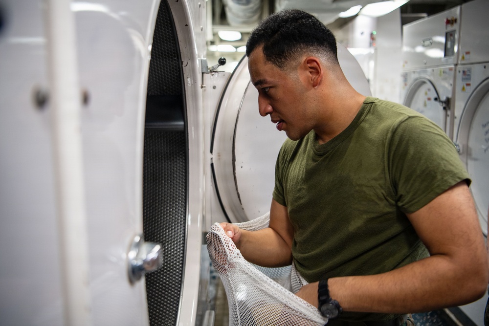 USS Boxer Marines Wash Crew Laundry