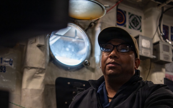 USS Boxer Conducts Aerographical Duties