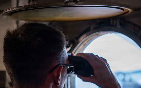 USS Boxer Conducts Aerographical Duties