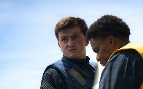 Boxer Sailors Conduct Chaff Removal and Stowage