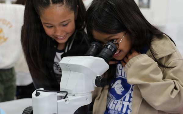 One Team, One Fight: Elementary students in Japan get hands-on knowledge during STEAM fair