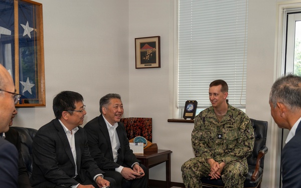 Sasebo City Police Chief and Nagasaki Prefectural Police visit CFAS
