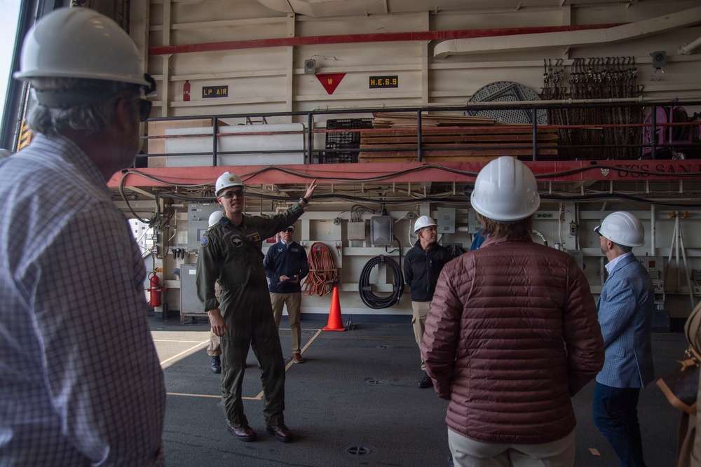 Former Members of Congress Visit CFAS