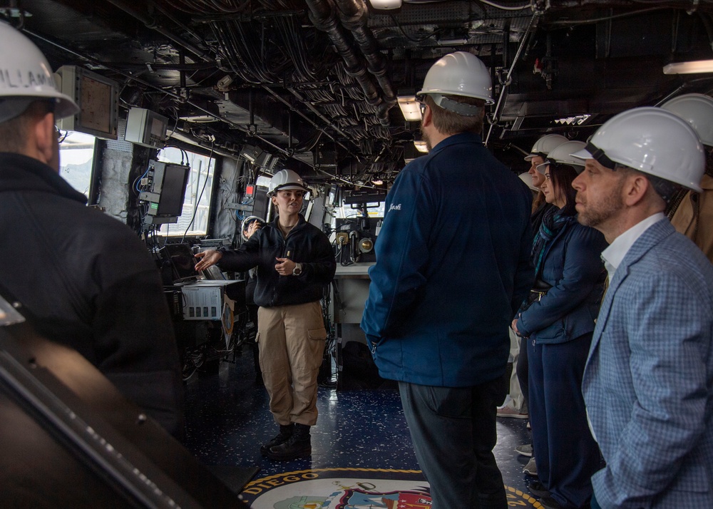 Former Members of Congress Visit CFAS