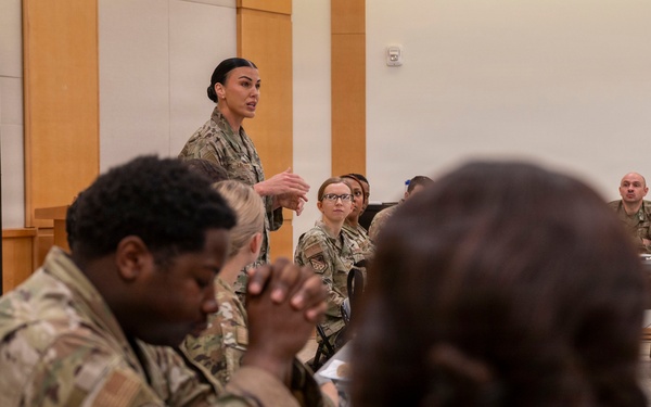 JPRA senior enlisted leader visits Osan, emphasizes resilience and Airmen fitness