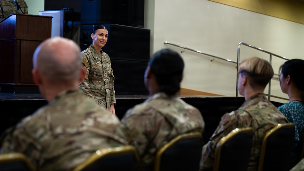 JPRA senior enlisted leader visits Osan, emphasizes resilience and Airmen fitness