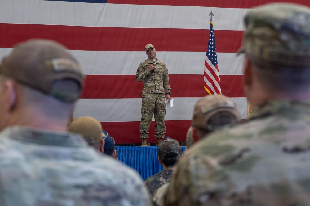 8th OSS welcomes new commander