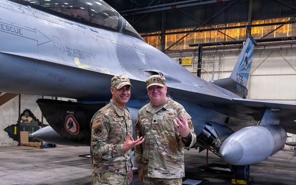 8th OSS welcomes new commander