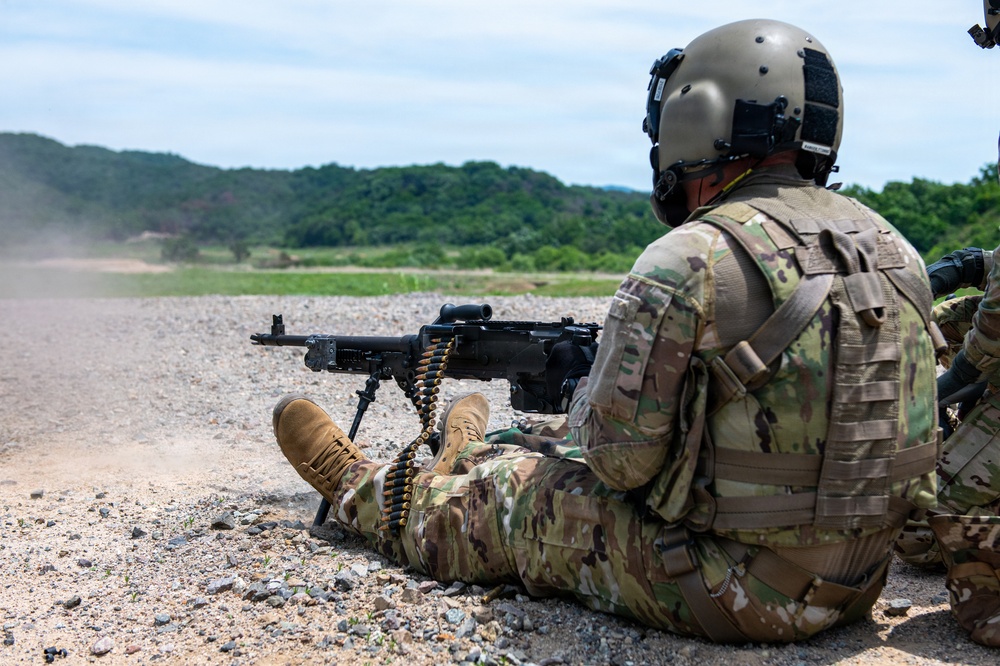 3-2 GSAB conducts Aerial Gunnery exercise
