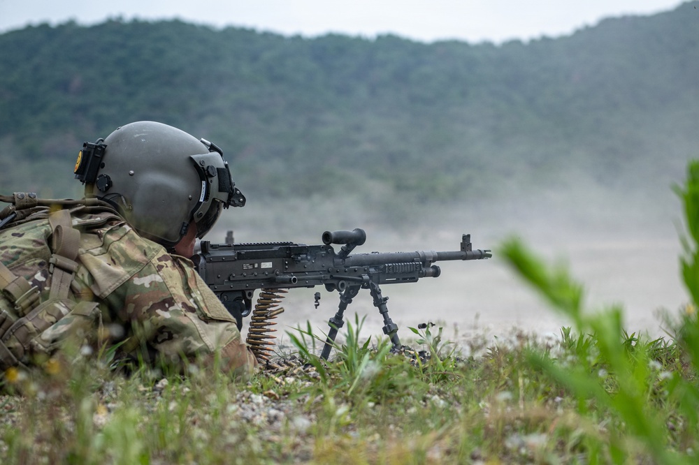 3-2 GSAB conducts Aerial Gunnery exercise