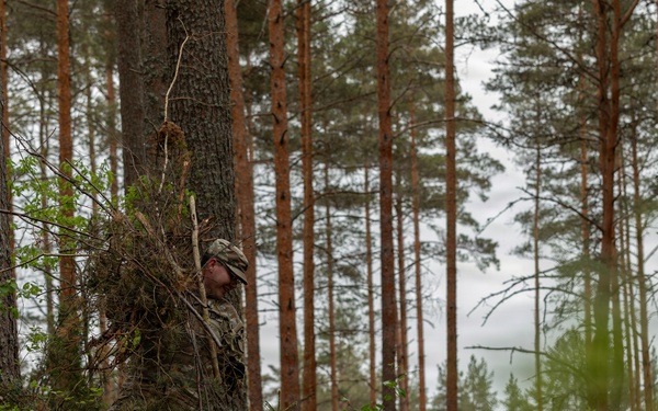 U.S. Army, Estonian Defence Forces support restoration of historic Seitsmãgi Camp during exercise Spring Storm