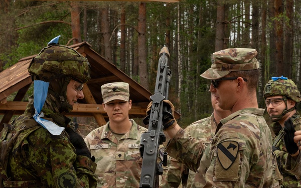U.S. Army, Estonian Defence Forces support restoration of historic Seitsmãgi Camp during exercise Spring Storm