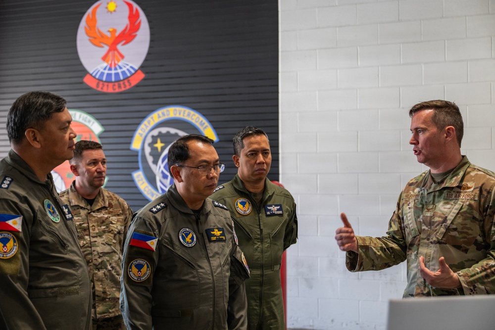 621st CRW conducts capabilities demonstration for Philippine Air Force Commanding General