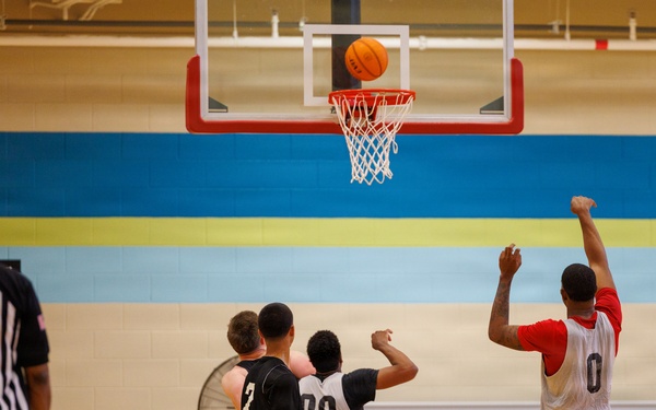 Screaming Eagles compete in Week of the Eagles basketball tournament