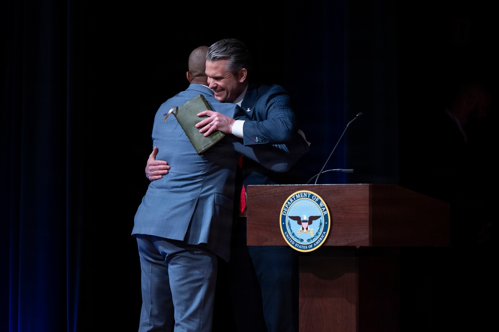 SW hosts prayer service, HUD Secretary Scott Turner