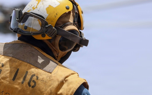 Thomas Hudner Conducts Flight Ops