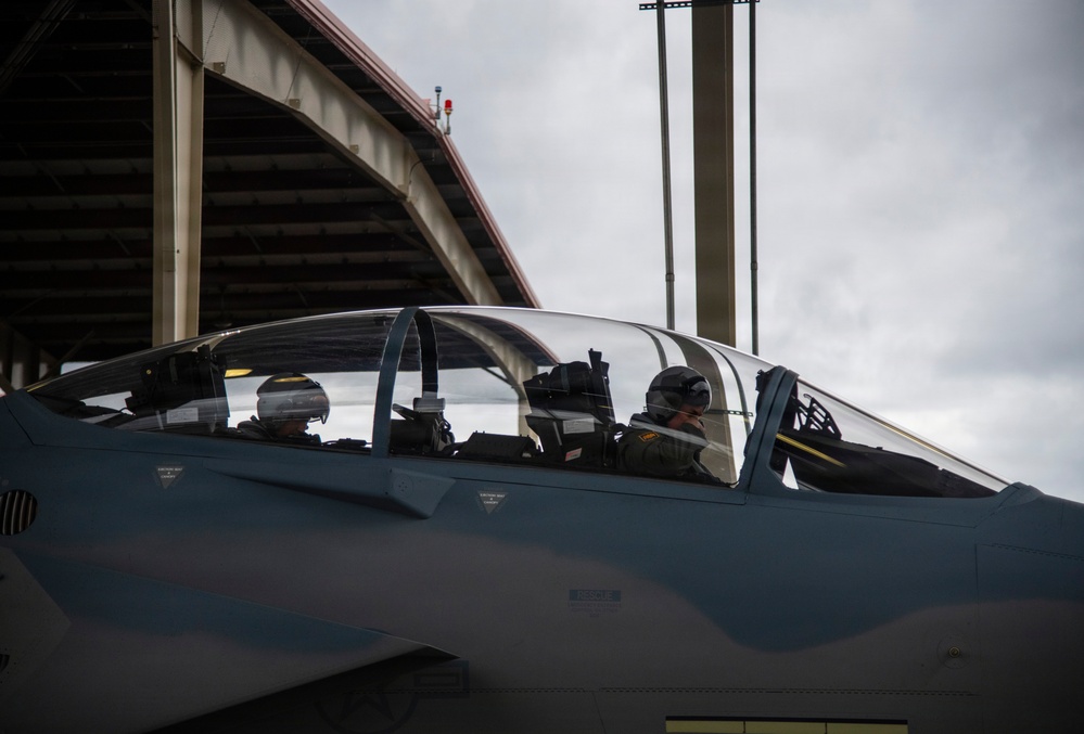 Maj. Gen. Pirak visits Portland ANG Base