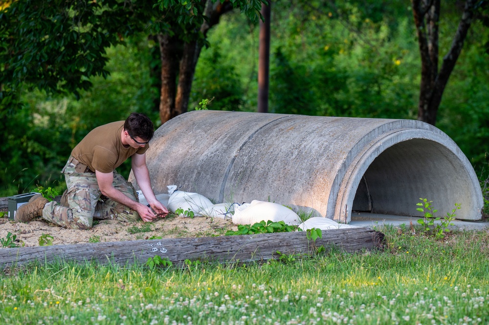 Andrews EOD technicians neutralize Civil War artillery round
