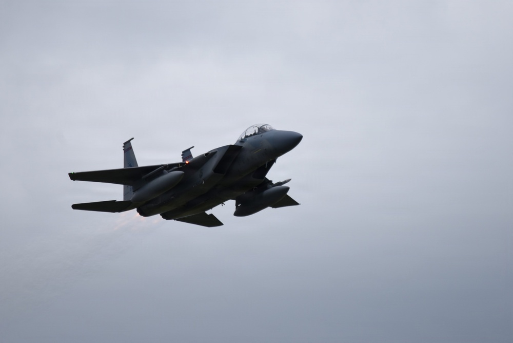 Oregon International Air Show fly-by