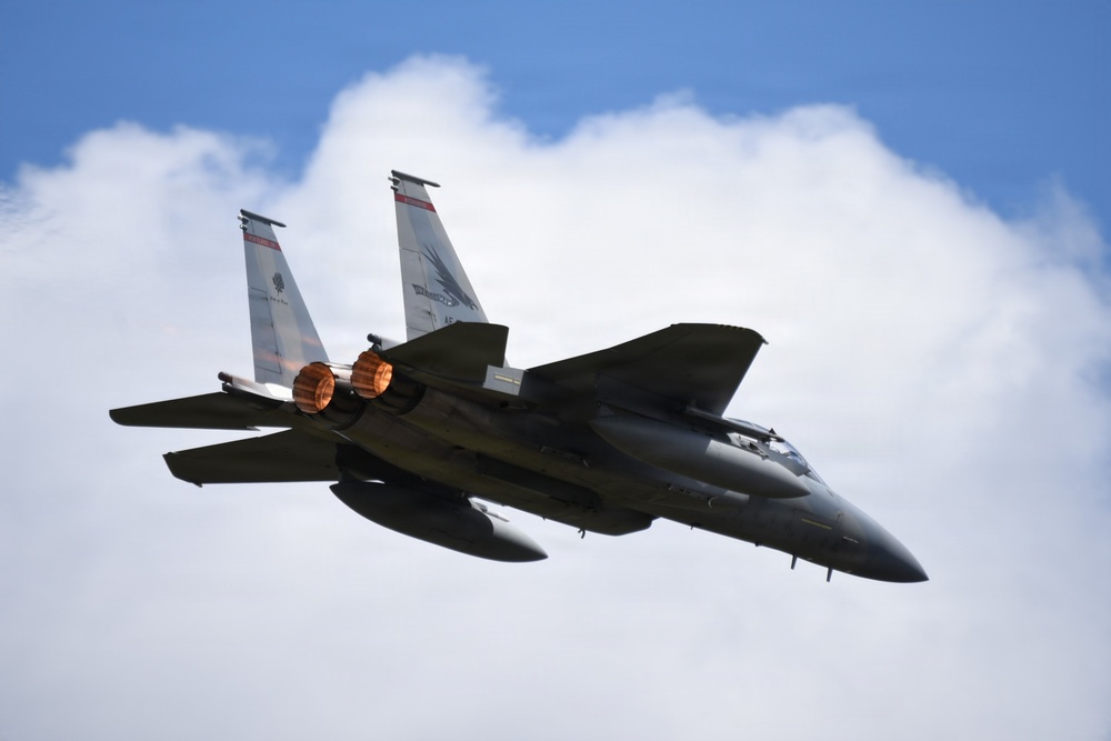 Oregon International Air Show fly-by