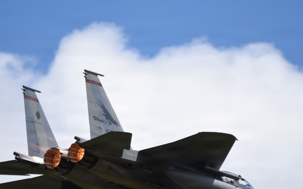 Oregon International Air Show fly-by