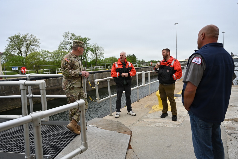 CSM Galick Visits Black Rock Lock