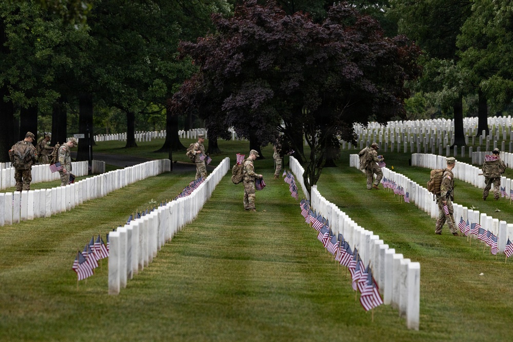The Old Guard participates in &amp;quot;Flags In&amp;quot; to Remember the Fallen