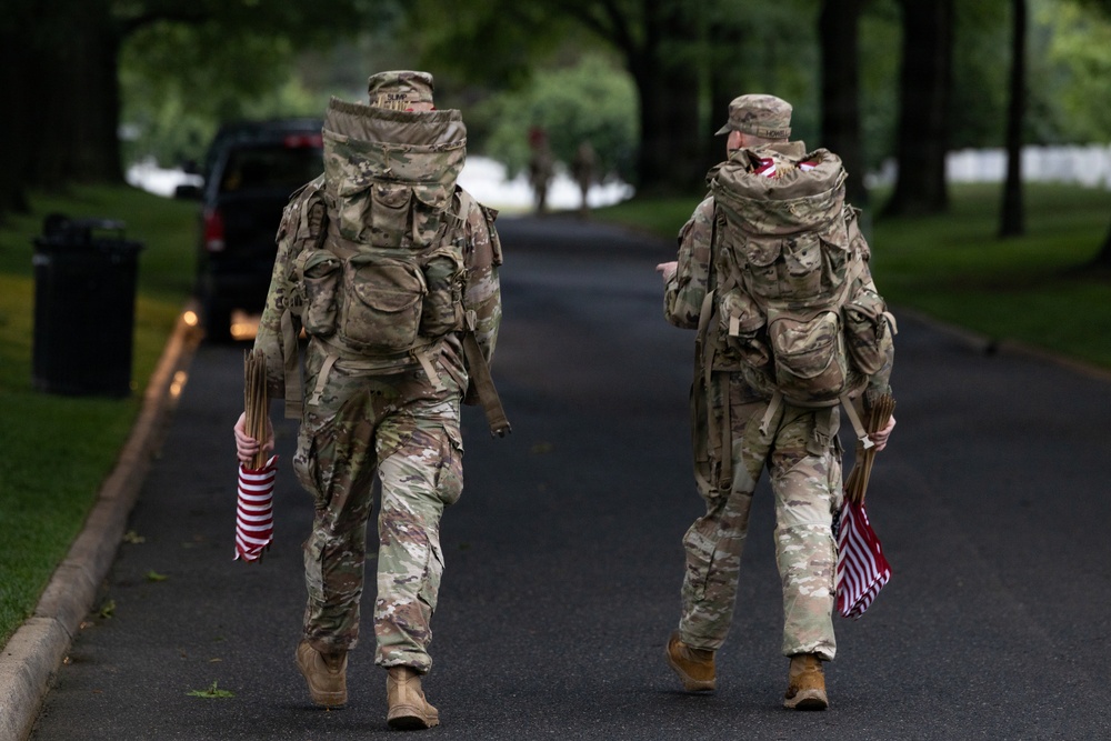 The Old Guard participates in &amp;quot;Flags In&amp;quot; to Remember the Fallen