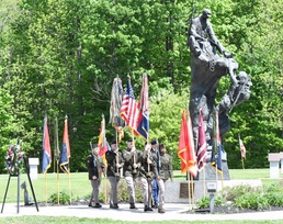 10th Mountain Division and Fort Drum community honors the fallen in Memorial Day ceremony